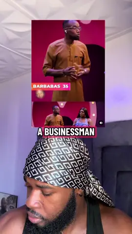 She’s looking down on crayfish sellers… meanwhile the business is printing money.😂🙆🏽‍♂️ • • #SmallHustleBigMoney #CrayfishBusiness #UnderratedHustles #StreetSmart #MoneyNoDeyLoud 