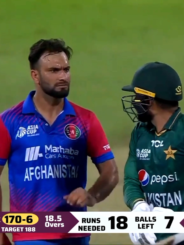 BiG Fight 🔥💪 Pakistan vs Afghanistan Last over Daram  #foryou #cricket #cricketlover #foryoupage #babarazam 