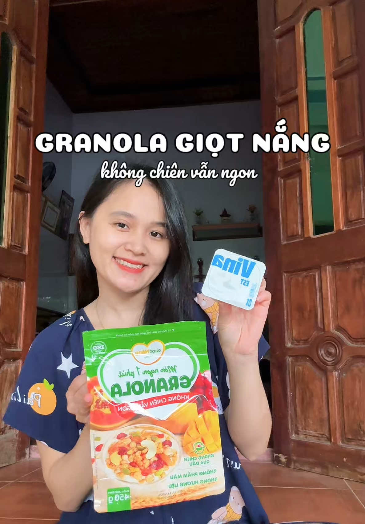 Bữa sáng chưa tới 1 phút nhưng vẫn ngon, đủ dinh dưỡng với Granola Giọt nắng nè #mehine #granola #granolagiotnang #xuhuong 