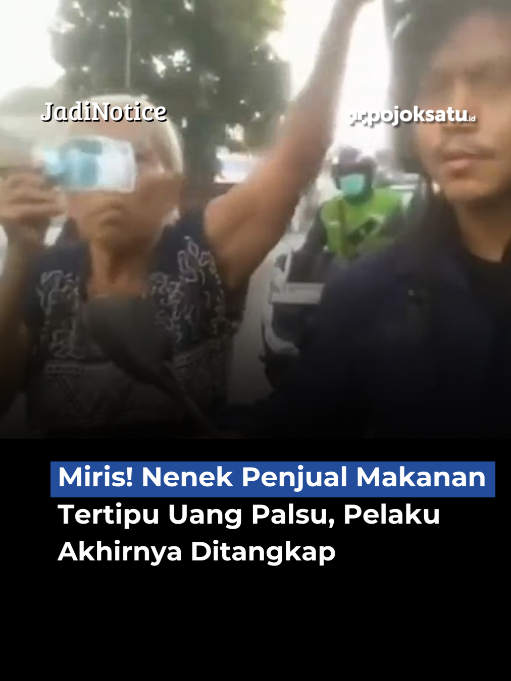 Miris! Nenek Penjual Makanan Tertipu Uang Palsu, Pelaku Akhirnya Ditangkap Seorang nenek penjual makanan di Kampung Pulo Kecil, Cikarang Utara, Kabupaten Bekasi, menjadi korban tindakan penipuan menggunakan uang palsu pada Kamis (4/12/25).  Berdasarkan keterangan, pelaku membeli dagangannya dengan menggunakan pecahan uang Rp50 ribu yang diduga kuat merupakan uang palsu. Aksi tersebut berhasil diketahui warga, sehingga pelaku langsung diamankan dan dibawa ke pos keamanan setempat. Menariknya, pada motor yang digunakan pelaku terdapat stiker bertuliskan 'pers', yang semakin menimbulkan perhatian warga sekitar.  #pojoksatu #pojoksatuberita