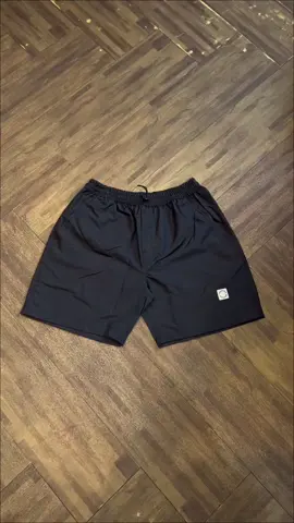 celana pendek parasut keren dan cocok buat musim hujan 🛒 #rowndivision  #clothing #megasale1212 #wajibnonton #tiktokshopindonesia 