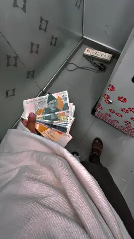 💸👀#💸🇦🇪🖤🗣💯foryou #fyrシ 