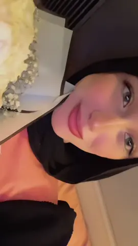 White flowers 🕊️🩶✨#gazelle #fyp #foryou 