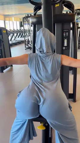 #gym #bodytea #fyp #gyat #thickerthanasnicker 