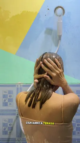 Suka banget sama filter air dari @Ellara.store @Ellara.id bikin mandi jadi lebih berkualitas 🥰🥰  #premiumshowerfilter #showerfilter #cleanwater #SpaAlaELLARA #Ellara 