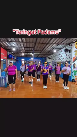 senam dangdut.bikin orang nagih berjoged, tua muda sama suka ssnam dangdut#senamkreasi # senamkreasi#zumna,
