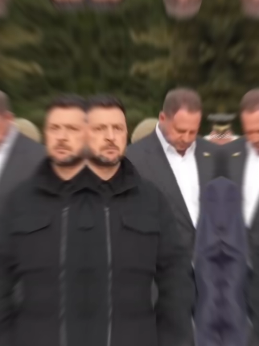 Selensky wird diese Woche zurücktreten! #selensky #russland🇷🇺 #vladimirputin🇷🇺 #ukraine🇺🇦 #russlandukrainekonflikt 