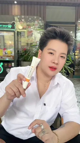 Kem xoa nhăn nâng cơ 