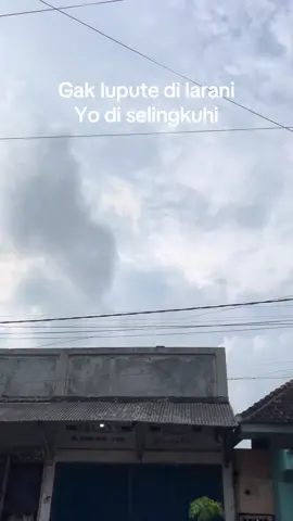 Luput terus ra tau bner🥹#crfpagor #crf150l #surexgank #supermotoherex #jember24jam 