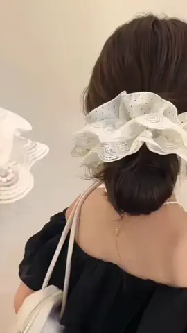 🌸 Món nhỏ xinh #dayBuocTocNu #cotTocNu #scrunchiesPhong #phuKienToc #deThuong	 	