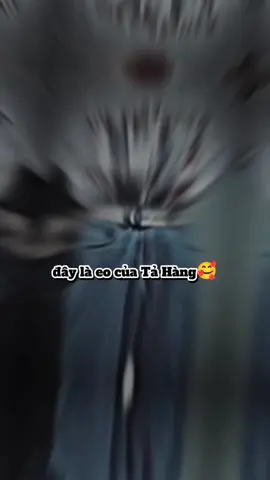 chiếc eo của hai rapper họ Tả🥰 #tahang_zuohang_左航_🥟 #takyham_zuoqihan_左奇函_🦔 #topdanglucthieunien🦋 #tfgiatoctudai_f4_四大家族 #thoidaiphongtuan时代峰峻🇨🇳🇨🇳🇨🇳 