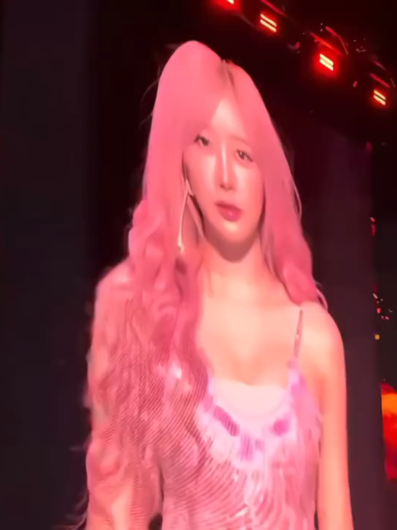 Mommy😩 Cr:@yunyunq1_  #aeriuchinaga #giselle #aespa #_nbvh_ #koreanfansitefriends