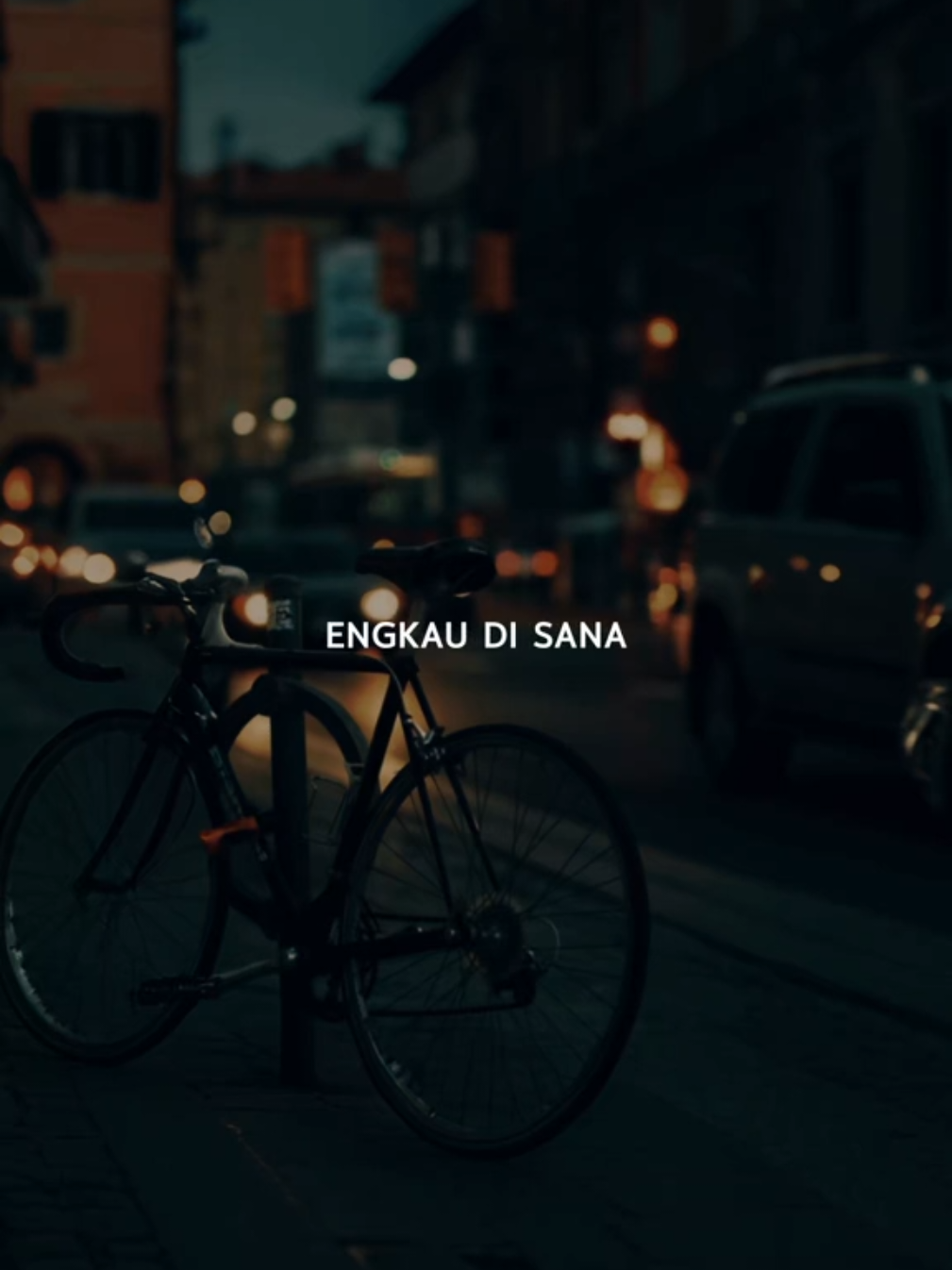 Ku tuliskan syair ini hanya untukmu🫵 #CapCut #nyanyianrindu #lewatberanda #cahgabuts #fypシ 