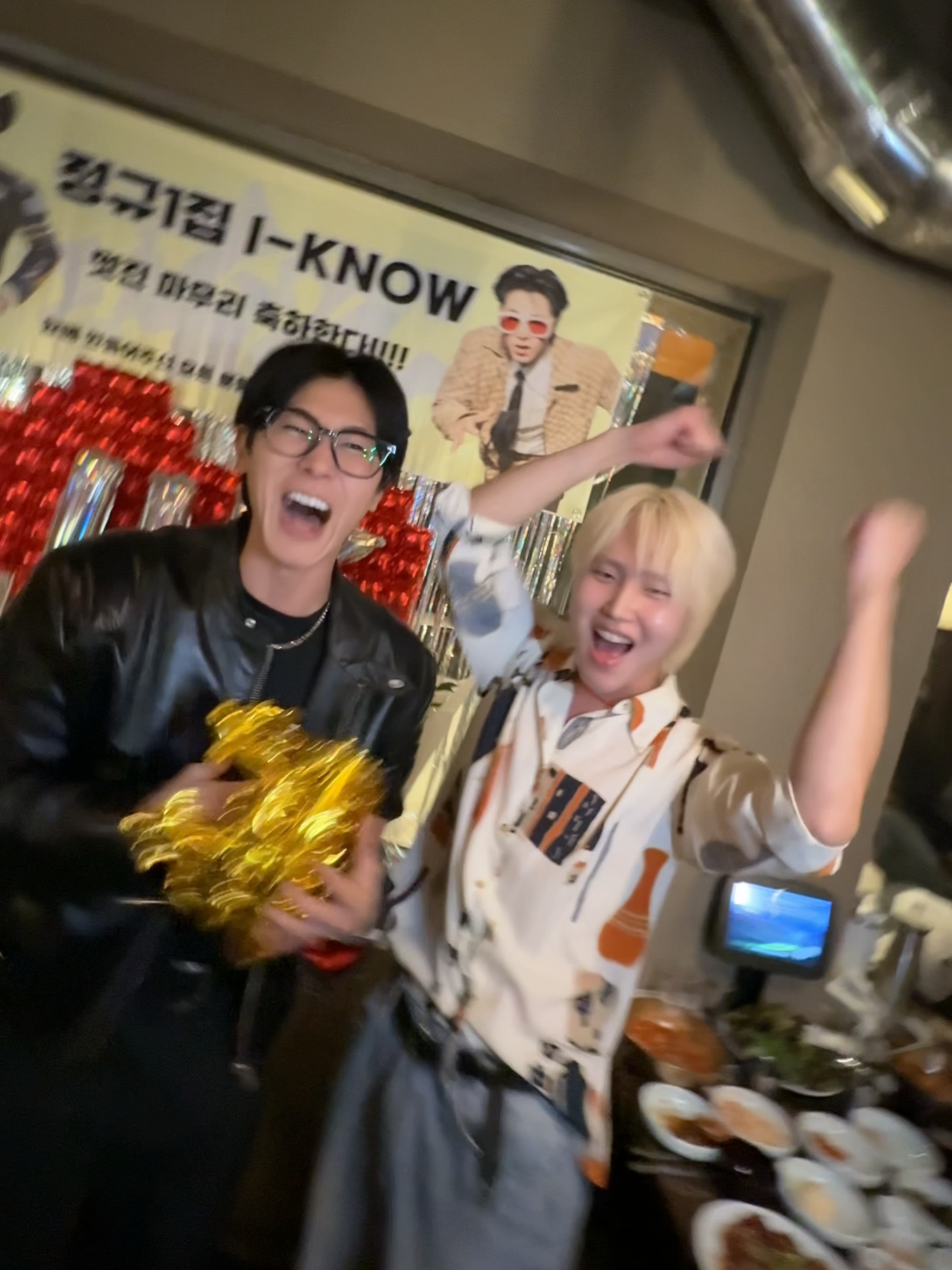 윤호형님 정규 1집 축하한돠악!!!! #UKNOW #BodyLanguage  #IKNOW #UKNOW_IKNOW  #TVXQ!