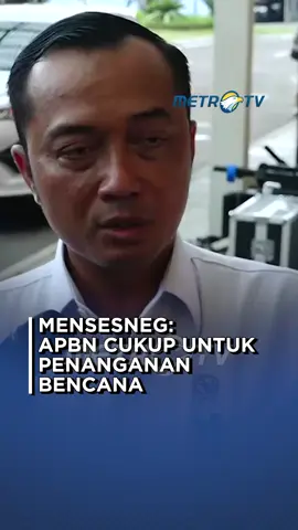 Mensesneg RI Prasetyo Hadi memastikan APBN masih cukup untuk penanganan dampak banjir dan longsor di Aceh, Sumatra Utara, dan Sumatra Barat. Pemerintah saat ini memiliki dana siap pakai DSP yang masih tersisa sekitar Rp500 miliar. #MetroTV #tiktokmetrotv #tiktokberita #beritaviral #viral #fyp #bencanaalam #bencana #banjirbandang #banjir #aceh #sumut #sumbar #APBN
