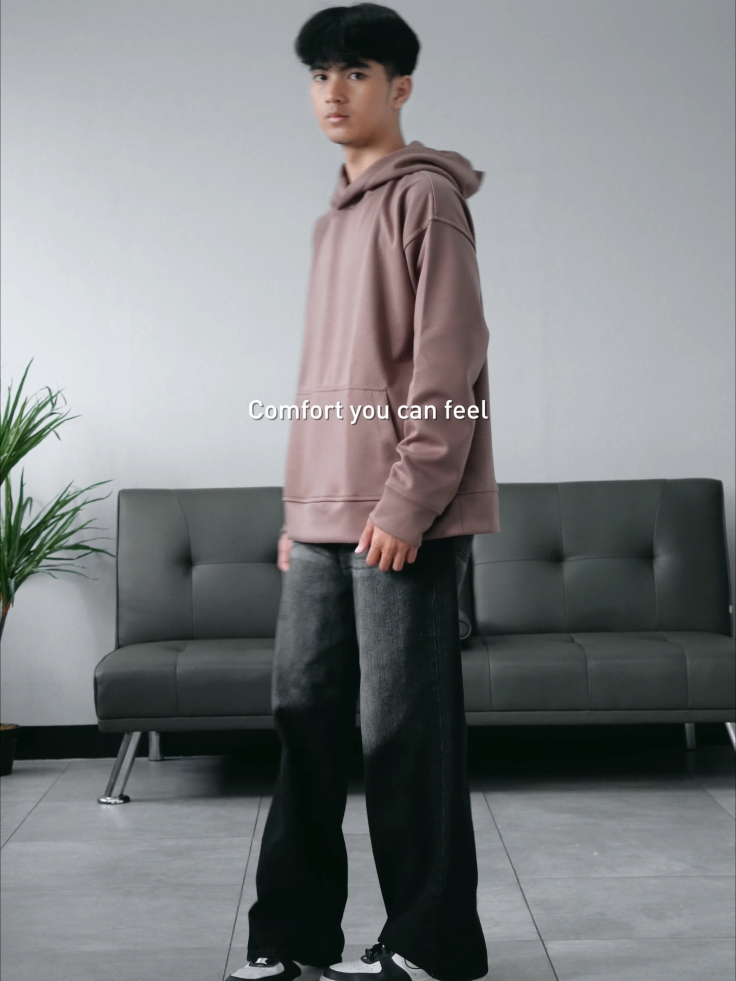 Simple fit, maximum cozy. Hoodie style for the day. #NoVoidMinds #Outfit #Aezy #PromoGuncang1212