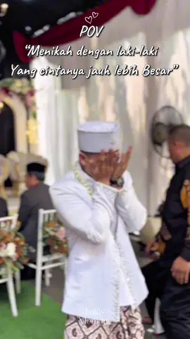 Katanya kalau cowoknya nangis pas akad, artinya cintanya Besar banget. Bener ga? 🥹🙏🏻 #wedding #weddingtiktok #wcc #weddingcontentcreator #wccjabodetabek 