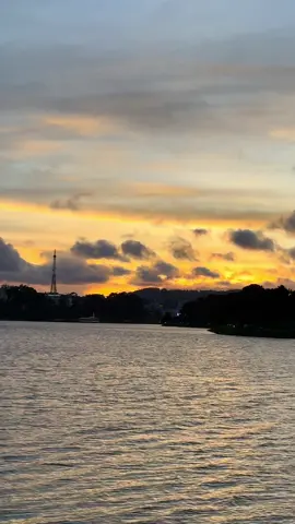 Hoàng hôn đẹp… thong thả nha!!!#dalat #chill #view #dulich #songvuimoingay 