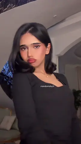 ايا ظالممم !  #s #مالي_خلق_احط_هاشتاقات #4u #iykyk #explore 