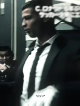 The best dancer 🕺 ||#cristianoronaldo #footballtiktok #fyp #viral #deiv7cr 