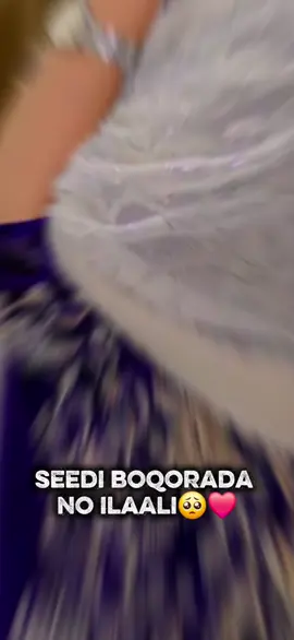 #tfypシ #somalitiktok #fouryourpage #greenscreen #somalilandtiktok💚🤍❤ @Nazrin kalgacal 👸 