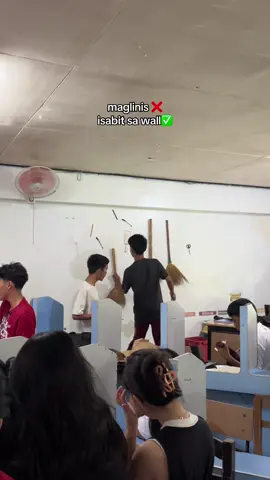 wow magic by friction #ballpenonthewall #friction 