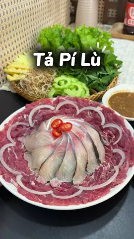 Trinh dám chắc là cái món “Tả Pí Lù” này ai cũng đã từng ăn ít nhất 1 lần mà không hề biết cái tên gọi của nó nè, mấy anh/chị xem video xác nhận thử đúng không nha?#bepnhachin #xuhuong #bongnauan9chum #ruounauanmocquehuong #9chum 