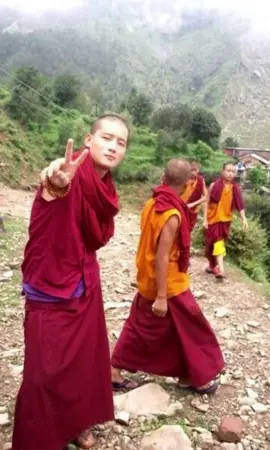 #monk #buddhism #innerpeace #mindfullness #foryou 