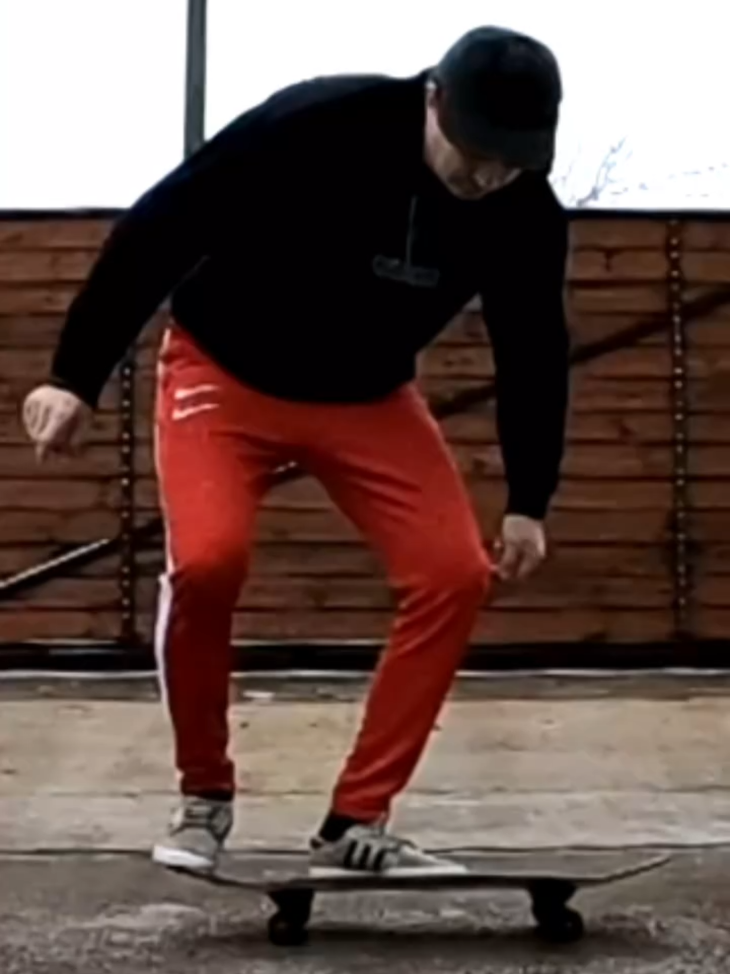 Monster flip body varial! #skatelife #Skateboarding #metroskateboarding #berrics #slowmo #flatgroundtricks #kickflip #sport #rivne_city #virtuoso