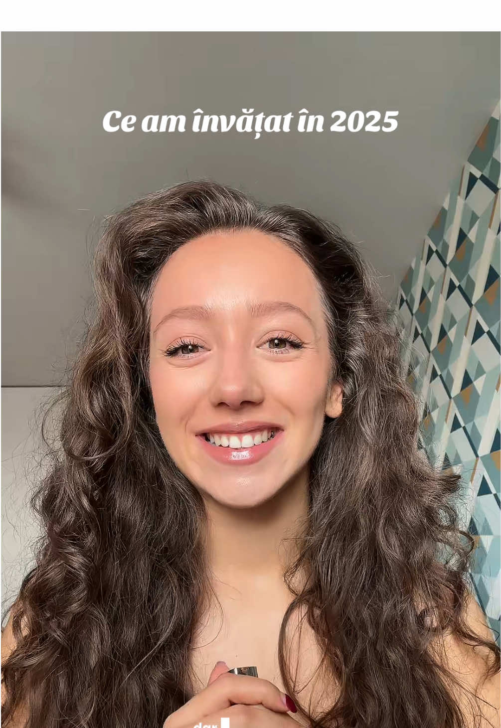 Am amânat mult timp să mai fac clipuri de genu, sincer, din nostalgie. Dar unori este un monolog cu mine însămi care mă ajută enorm și sper să ajute și pe alții care au avut un an tumultos 🤍🙏🏼  #fy 