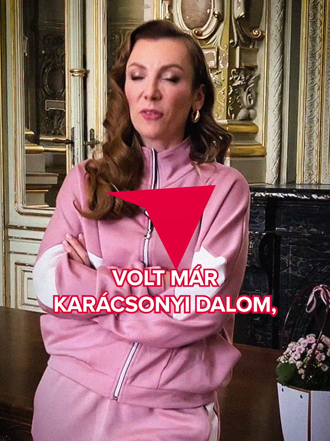 Rúzsa Magdi új dallal készül! December 5-én, Mikuláskor érdemes lesz az ablakba tenni a csizmákat, lehet egy új dalt találunk benne. A Bors a klipforgatáson is ott volt, az énekesnő pedig megosztott velünk néhány kulisszatitkot. #bors #karácsony #rúzsamagdi