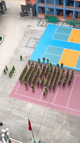 Đổ bao nhiêu mồ hôi để được những cái vỗ tay của nhân dân 🇻🇳#xuhuong #viral #congannhandan #canhsatcodong #A80 