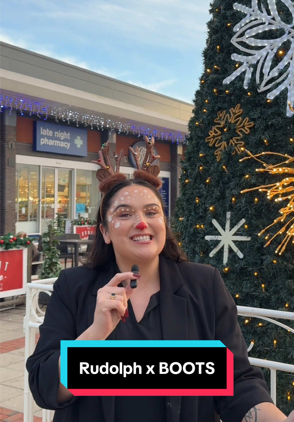 what’s on your Christmas wishlist from @Boots UK ? Rudolph is here to find out! @LANEIGE UK @Clarins Official @Benefit Cosmetics UK @Clinique UK #bootsuk #christmaswishlist ##wishlist##christmas2025##rudolph