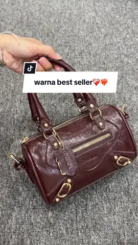 Adu Diskont cuman di live,buruan join live sekarang‼️🤏🏻🔥#tiktoklive #tasselempang #joinlive #tascantikmurah #tasslingbag 