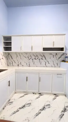 Gambaran dapurmu lebih elegan dan cantik boskuhhh •free konsultasi material  •free pengukuran  •free survey  •free ongkir #kitchensetaluminium #kitchensetminimalis #dapurimpian #putrajayaaluminium #fypviral 