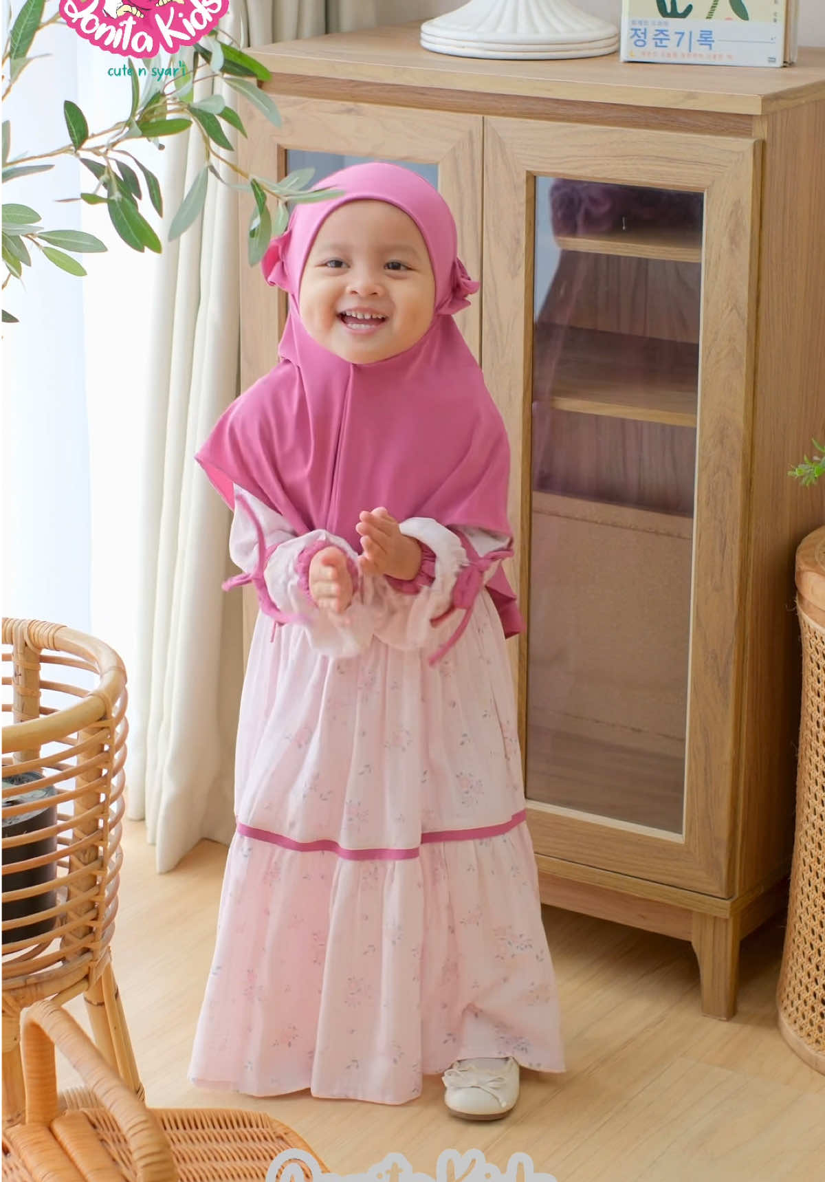 Gamis cantik untuk Lebaran siap dimiliki 😍🥰 #qonitakids #gamislebaran #gamisanak #gamisbayi 