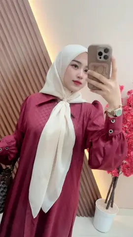 Kabar sedih 😭 Medina Dress Last Stock !!!! Kalian dah pada kebagian blom??? #gamisraya #dresslebaran #guncang1212 