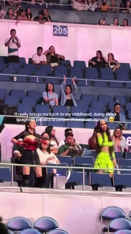 Get, get aw! The sexbomb concert. #thesexbombconcert 