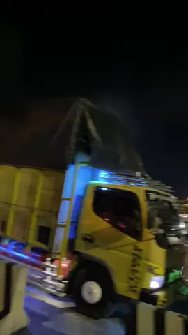 Pasukan terpal kotak #fyppppppppppppppppppppppp #sopirtruckindonesia🇮🇩 #krodong_mania_indonesia #lampungpride #storytruck @Mas Aries 