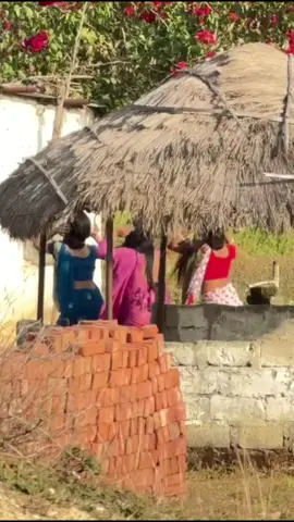 #kapilvastu_tiktok_user #hallanagarsurahibridge #chilgumkhilakletraheychumma #dancergrils mention handeu chinne jati le wow ai song ma nacheko jasto lagyo 😎😎✌️