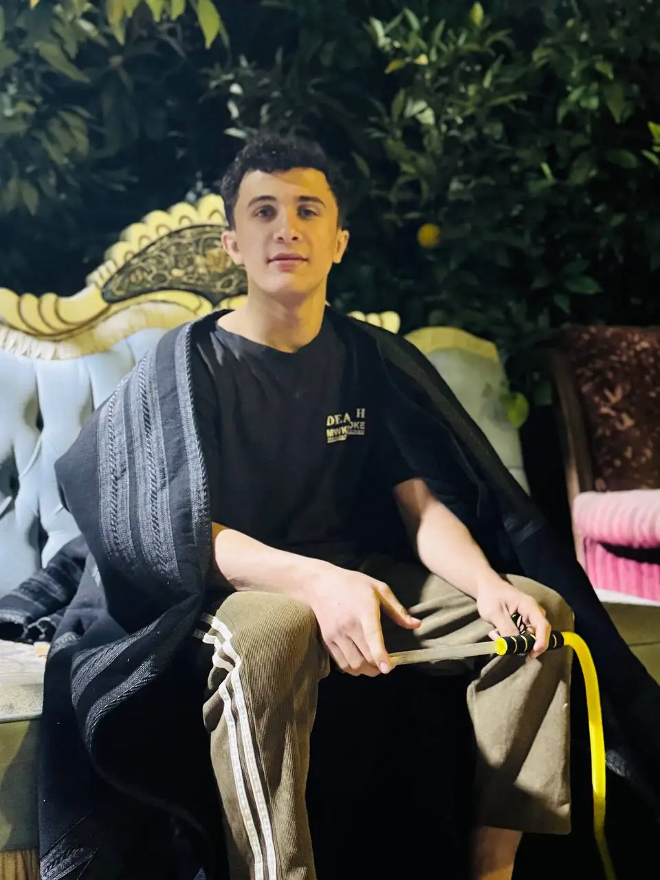 الـحـجـي🙂‍↕️💔 .  .  .  #الشعب_الصيني_ماله_حل 