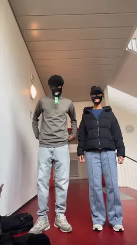 #fyp #dancetrend #frend la boss lady derrière la caméra😝