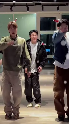 Dancer sa umaga, k*ller sa gabi.😅 #dohkyungsoo #themanipulated #exo #exol #thefirstsnow 