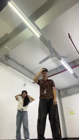 Eat it up🍝 #leeserafim #spaghetti 