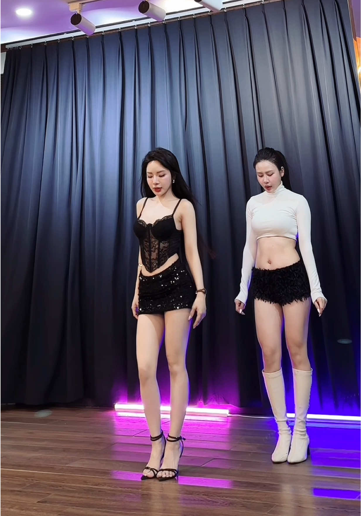 E iu gánh cô flop còng lưnggg 😆 Nhỏ này chăm chỉ, tiến bộ quá troiii lun Dc by 🧏🏻‍♀️ #LingBDance🎶 #BDance #dance 