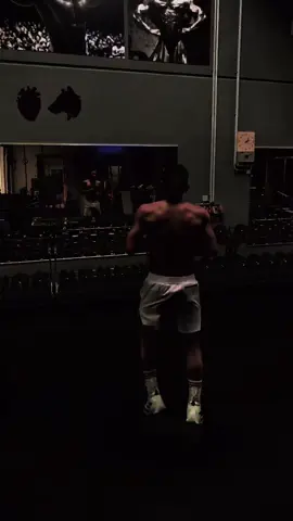 #ملاكمة_الابطال🥊💪🏻_عشق_لاينتهي💪✌🏿🔥🦅 #ملاكمه_رياضه_لم_يتقنها_الى_شجعان🥊❤️ #فنون_قتالية 