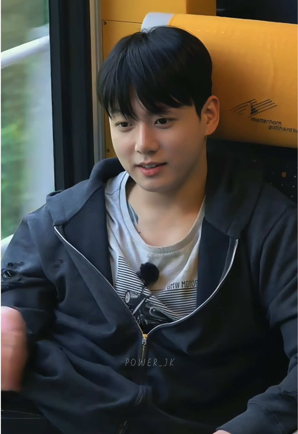 เราก็ตกหลุมรักแกตลอดนั่นแหละ ~ 🐰💗 #JUNGKOOK #JK #jungkookbts 