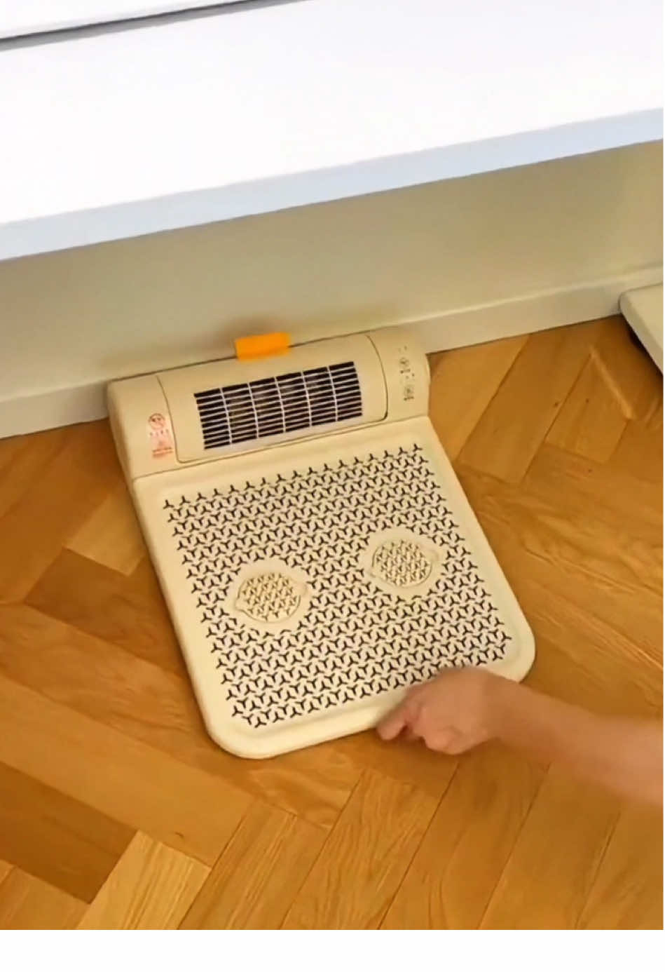 Easy to get warm in winter😏#gadgets #coolgadgets #coolstuff #amazonfinds #fyp 