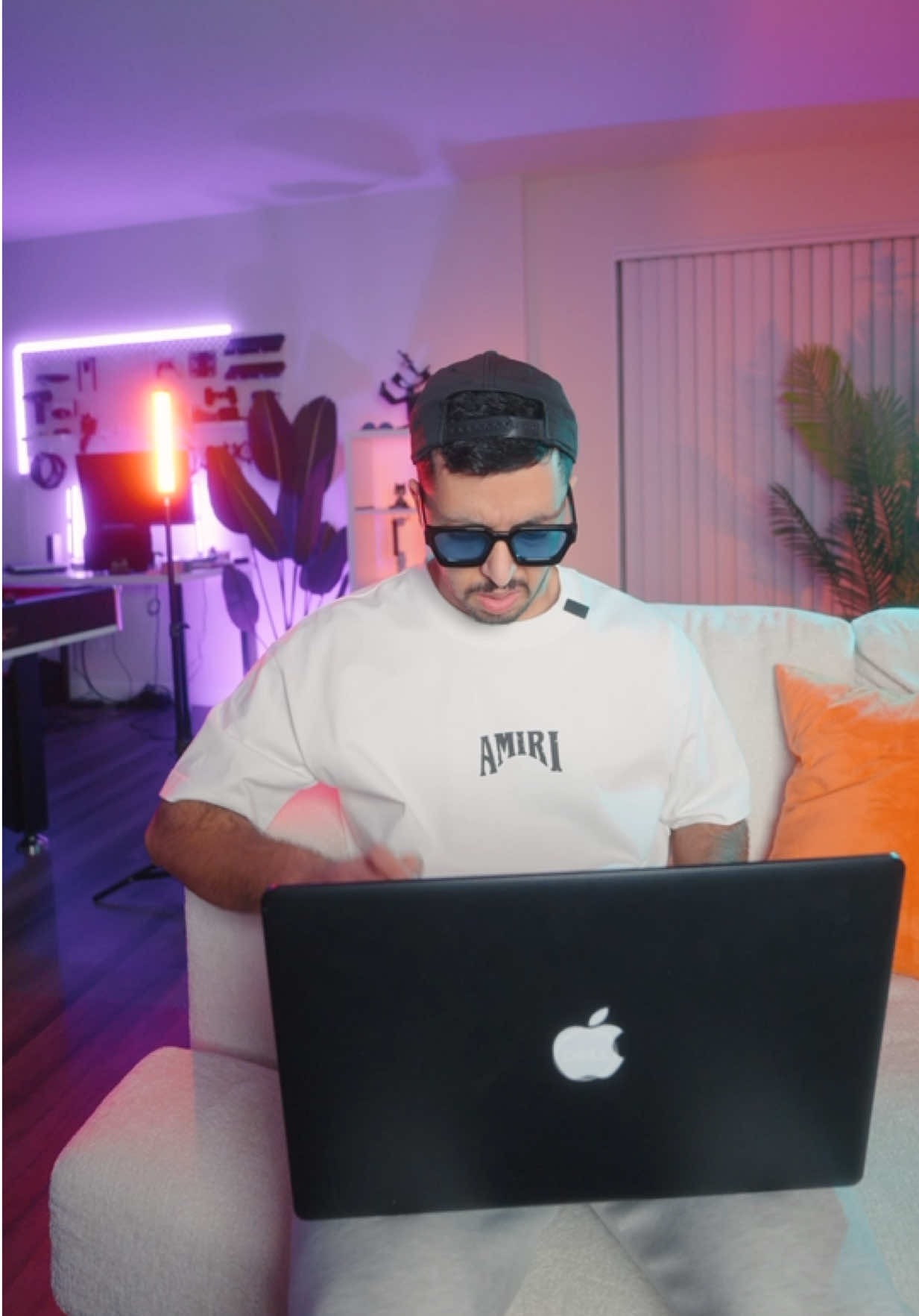 How To Reset Your Password? ✅ The Persian Style! 😉 Follow for more value! #windows11 #Tech #microsoft #laptop #cybersecurity  