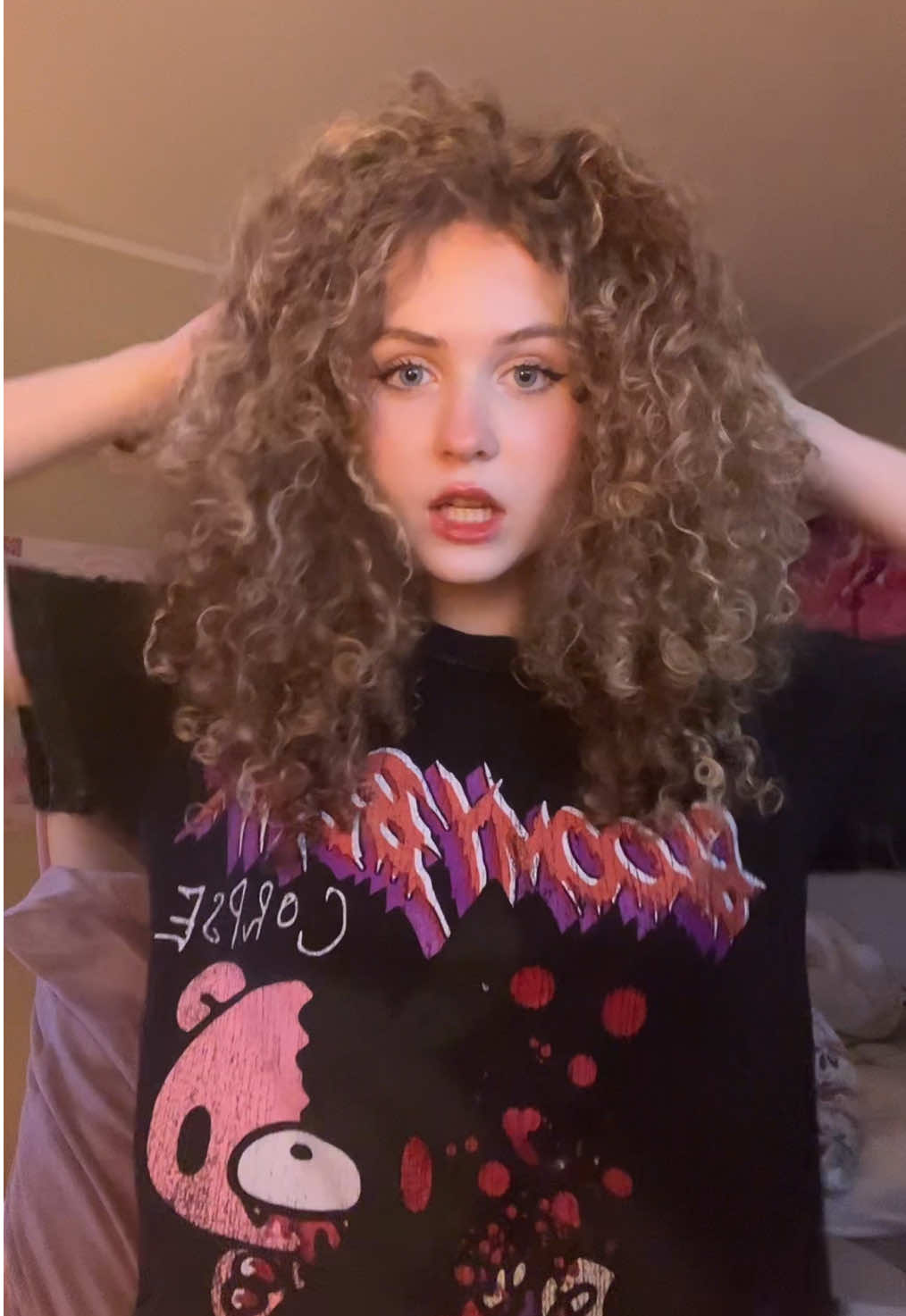 Big hair big dreams #fypシ゚ #curls #makeup #curlyhair #OOTD 